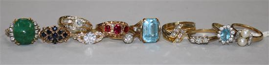 Eleven assorted rings including three 18ct, three 14ct, 4 9ct and one yellow metal.